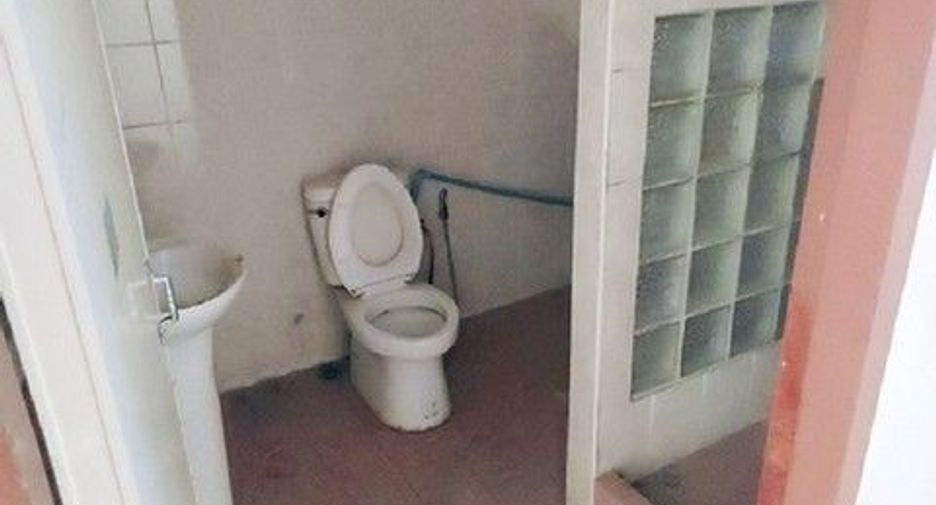 Gewerbefläche zum Kauf mit 1 Zimmer in Nong Bua Daeng, Chaiyaphum