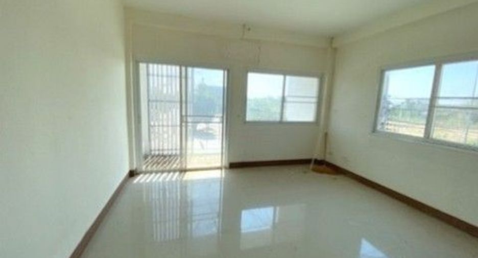 Gewerbefläche zum Kauf mit 1 Zimmer in Nong Bua Daeng, Chaiyaphum