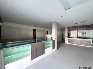 For sale 1 Beds retail Space in Mueang Khon Kaen, Khon Kaen