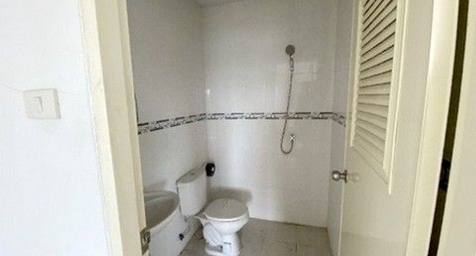 For sale 1 Beds retail Space in Mueang Khon Kaen, Khon Kaen