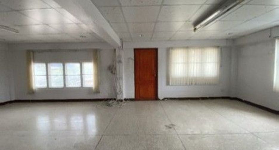 For sale 1 Beds retail Space in Mueang Khon Kaen, Khon Kaen