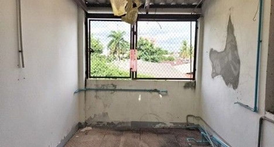 For sale 1 Beds retail Space in Mueang Khon Kaen, Khon Kaen