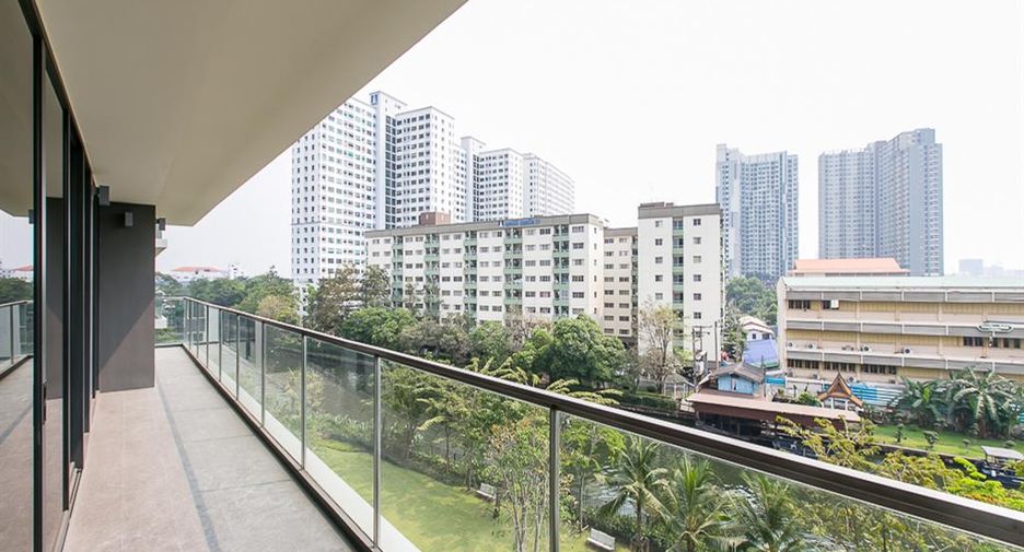 Wohnung zur Miete mit 3 Zimmer in Suan Luang, Bangkok