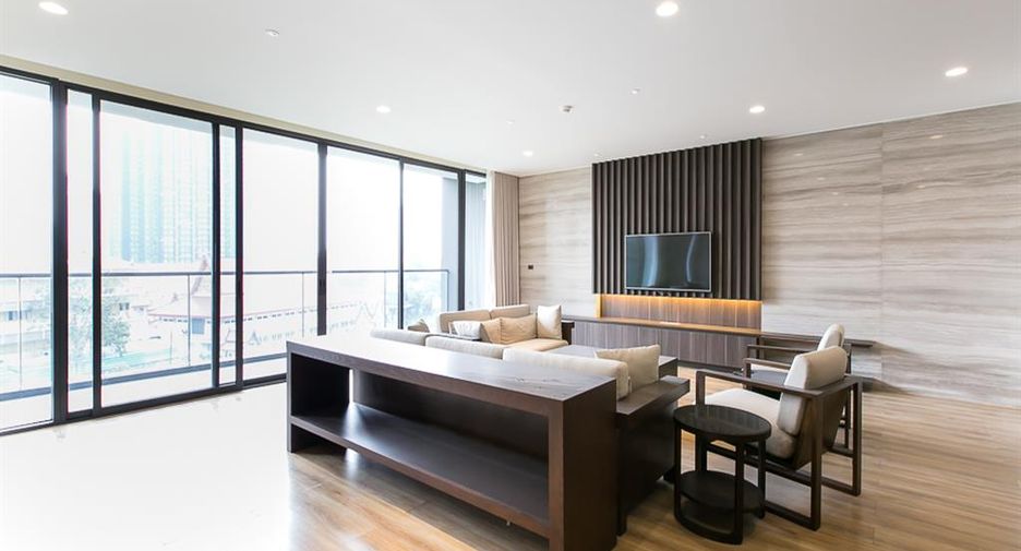 Wohnung zur Miete mit 3 Zimmer in Suan Luang, Bangkok