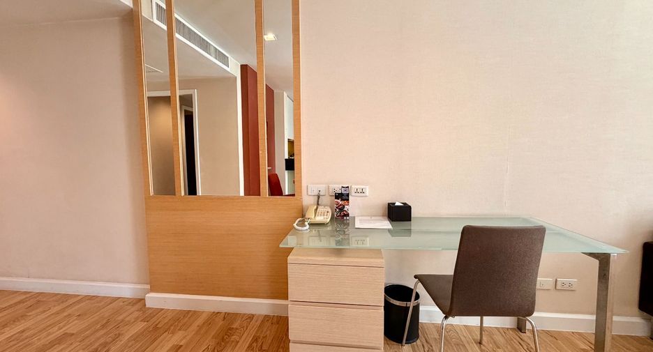 Apartamento con servicios en alquiler de 2 habitaciones en Pathum Wan, Bangkok