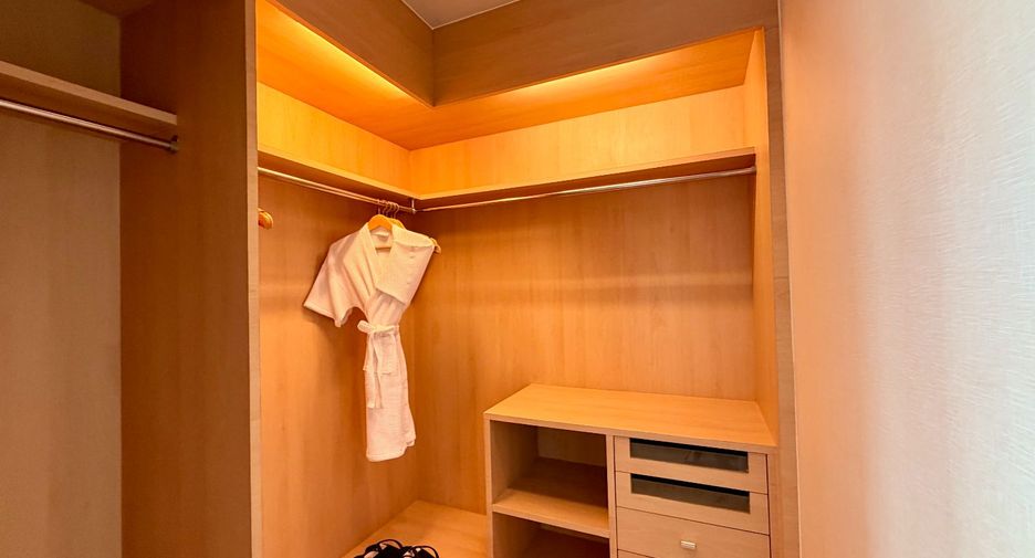 Apartamento con servicios en alquiler de 2 habitaciones en Pathum Wan, Bangkok