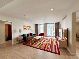 Apartamento con servicios en alquiler de 3 habitaciones en Pathum Wan, Bangkok