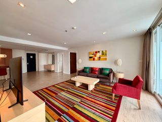 Apartamento con servicios en alquiler de 3 habitaciones en Pathum Wan, Bangkok