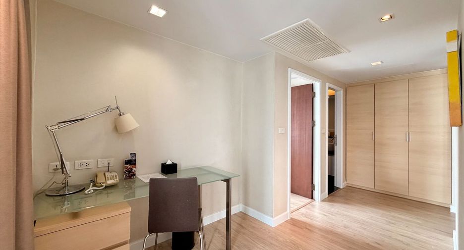 Apartamento con servicios en alquiler de 3 habitaciones en Pathum Wan, Bangkok