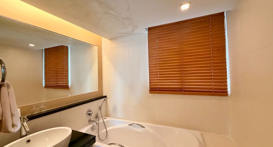 Apartamento con servicios en alquiler de 3 habitaciones en Pathum Wan, Bangkok