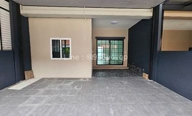 Reihenhaus zum Kauf mit 3 Zimmer in Bang Phli, Samut Prakan