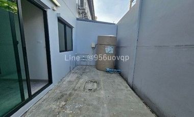 Reihenhaus zum Kauf mit 3 Zimmer in Bang Phli, Samut Prakan