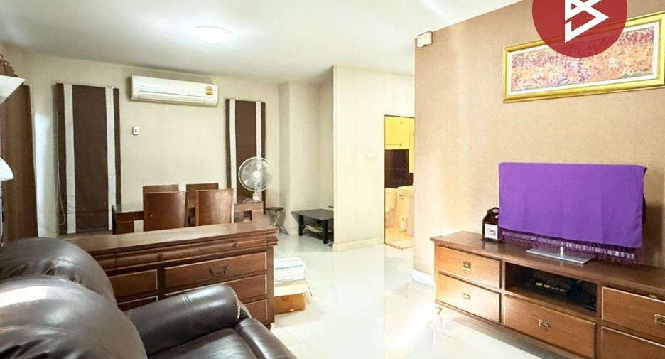 Haus zum Kauf mit 4 Zimmer in Saraphi, Chiang Mai