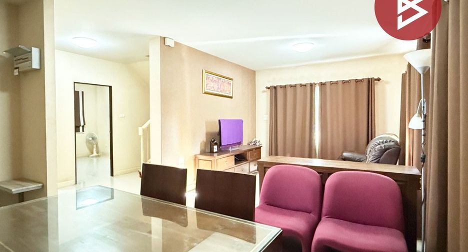 Haus zum Kauf mit 4 Zimmer in Saraphi, Chiang Mai