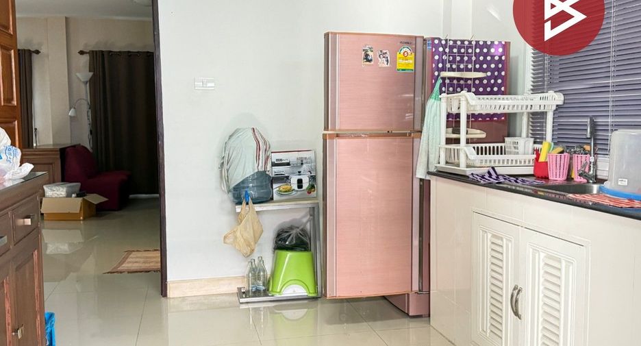 Haus zum Kauf mit 4 Zimmer in Saraphi, Chiang Mai
