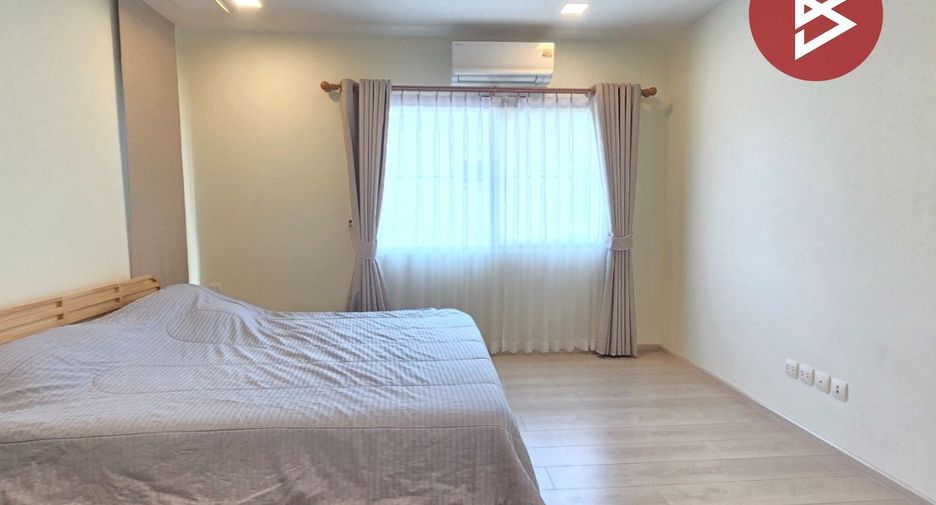 Аренда 4 спальни дом в Bang Phli, Самутпракан