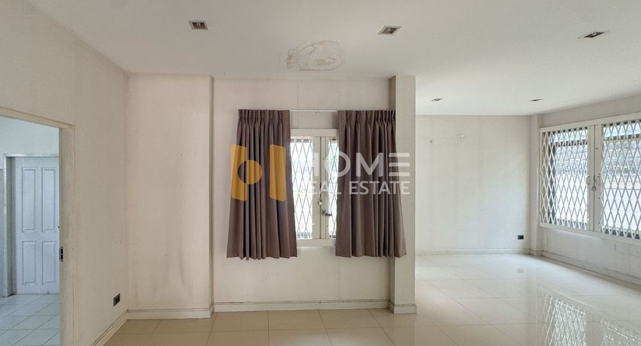 Casa en venta de 3 habitaciones en Prawet, Bangkok
