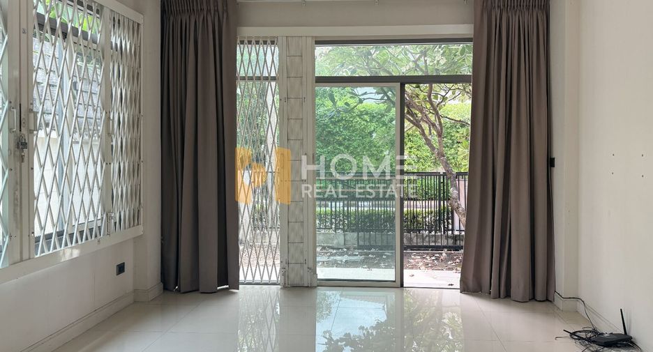 Casa en venta de 3 habitaciones en Prawet, Bangkok
