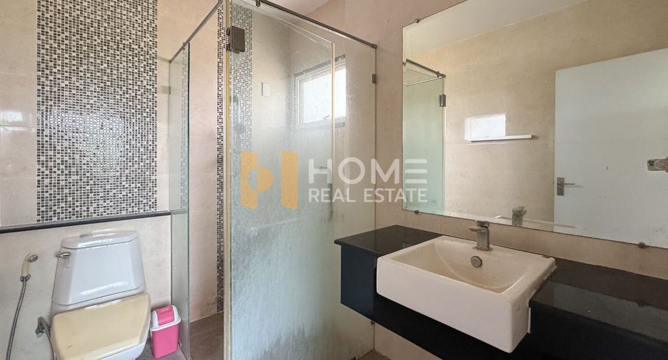 Casa en venta de 3 habitaciones en Prawet, Bangkok