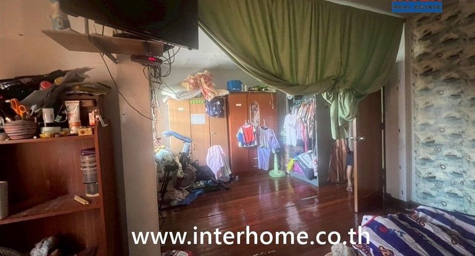 Продажа 4 спальни таунхаус в Mueang Nonthaburi, Нонтабури