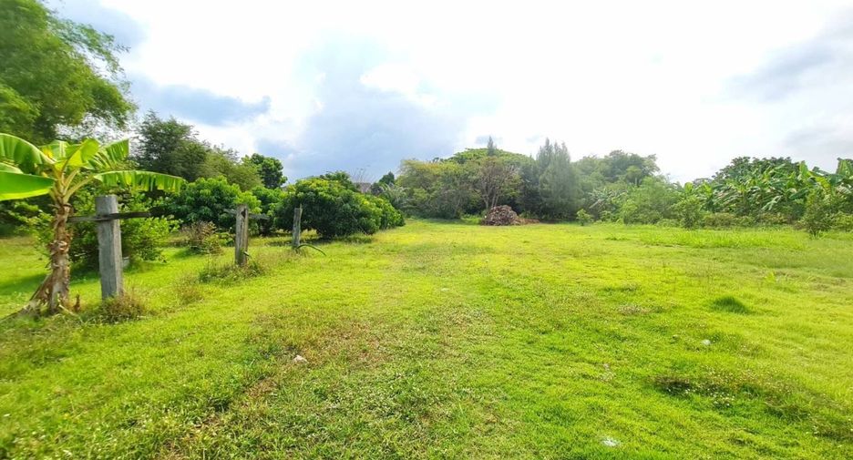 Terreno en venta en Sattahip, Chonburi