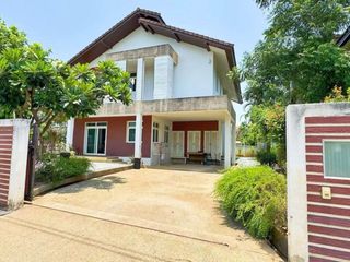 For rent and for sale 4 bedrooms house in Mueang Chiang Mai, Chiang Mai