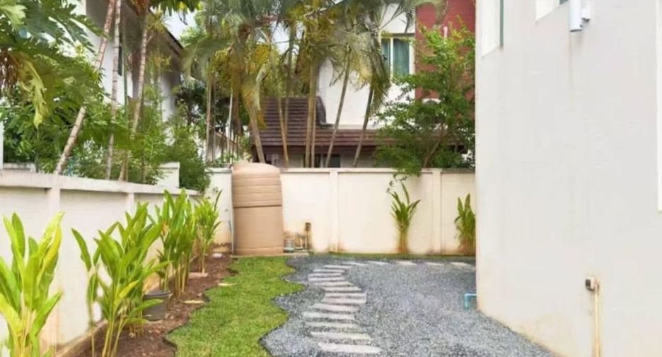 Haus zur Miete und zum Kauf mit 4 Zimmer in Mueang Chiang Mai, Chiang Mai