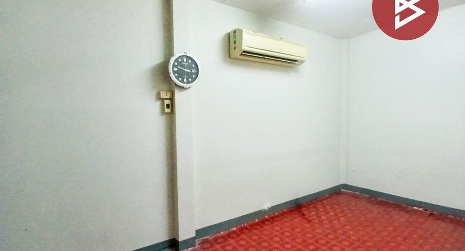 Casa en venta de 4 habitaciones en Bangkok Yai, Bangkok