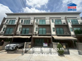 For sale 3 bedrooms townhouse in Prawet, Bangkok