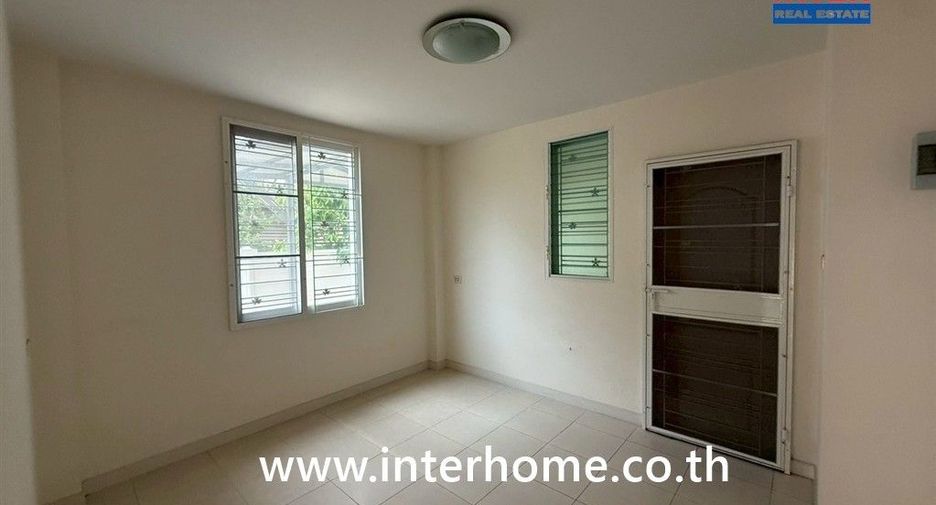 À vendre 5 chambres maison à Phutthamonthon, Nakhon Pathom