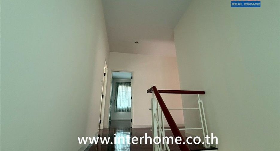 À vendre 5 chambres maison à Phutthamonthon, Nakhon Pathom