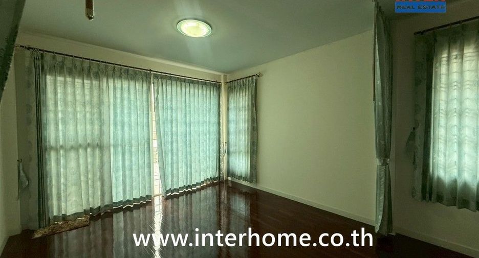 À vendre 5 chambres maison à Phutthamonthon, Nakhon Pathom