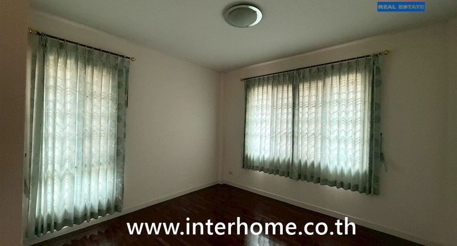 À vendre 5 chambres maison à Phutthamonthon, Nakhon Pathom