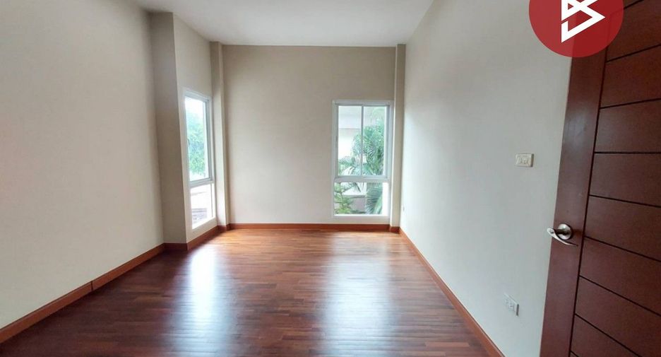 For sale 3 bedrooms house in Ban Pong, Ratchaburi