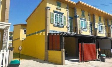Продажа 3 спальни таунхаус в Mueang Samut Prakan, Самутпракан