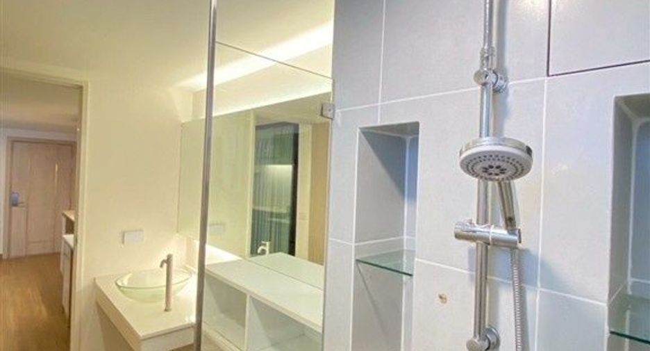 For sale 1 bed condo in Bang Phli, Samut Prakan