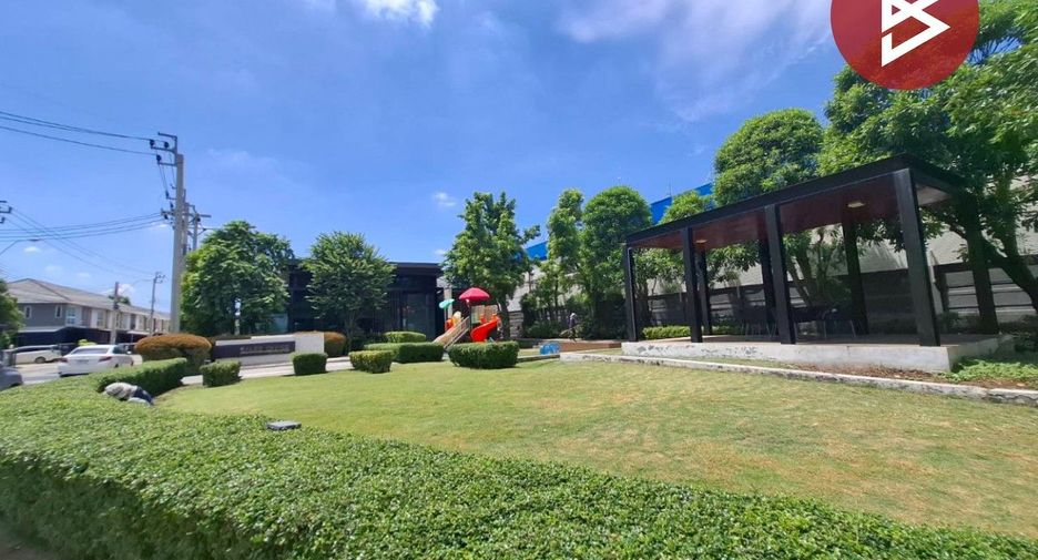 出售 3 卧室 联排别墅 在 Min Buri, 曼谷