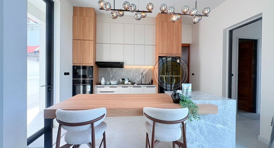 For sale 4 ベッドルーム villa in Jomtien, Pattaya