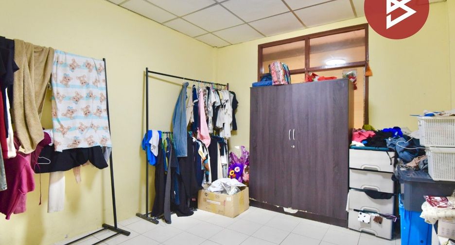 ขาย 2 ห้องนอน ทาวน์เฮ้าส์ ใน เมืองสมุทรปราการ, สมุทรปราการ