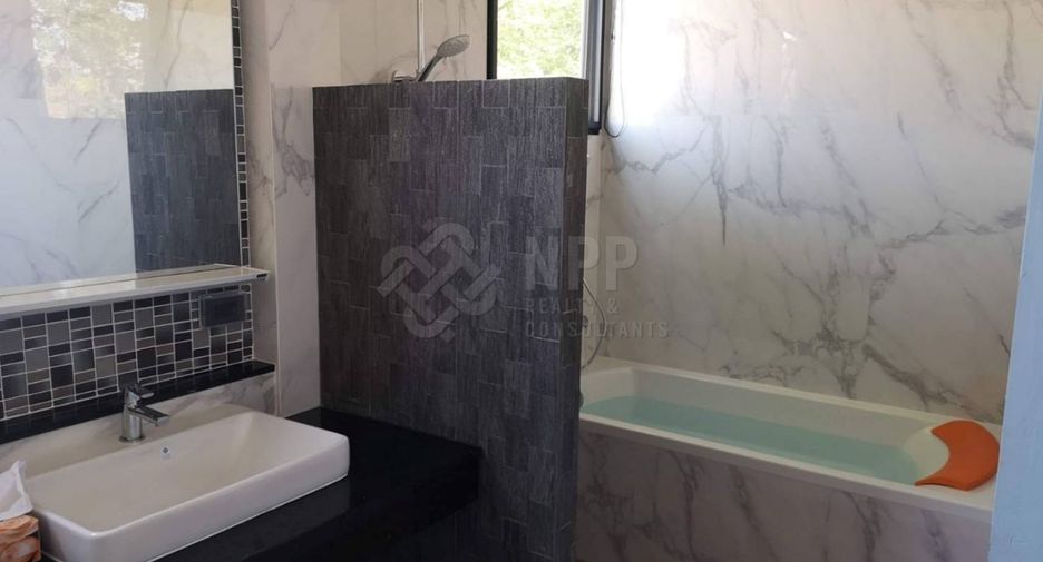 For rent and for sale 4 bedrooms house in Hua Hin, Prachuap Khiri Khan