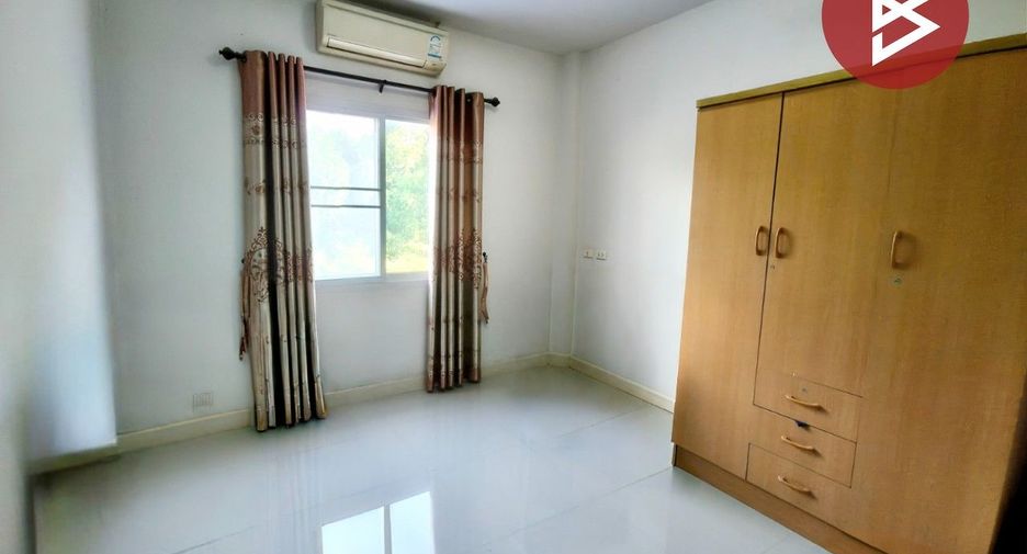 Reihenhaus zum Kauf mit 3 Zimmer in Mueang Chon Buri, Chonburi