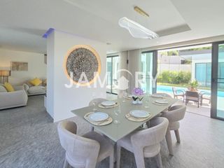 Haus zur Miete mit 4 Zimmer in Bang Lamung, Chonburi