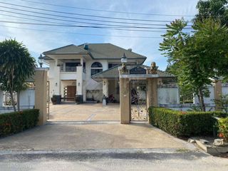 For rent and for sale 4 bedrooms house in Hua Hin, Prachuap Khiri Khan