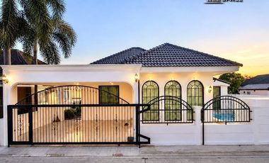 À vendre 3 chambres villa à East Pattaya, Pattaya