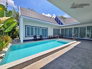 Villa en alquiler de 4 habitaciones en Bang Lamung, Chonburi