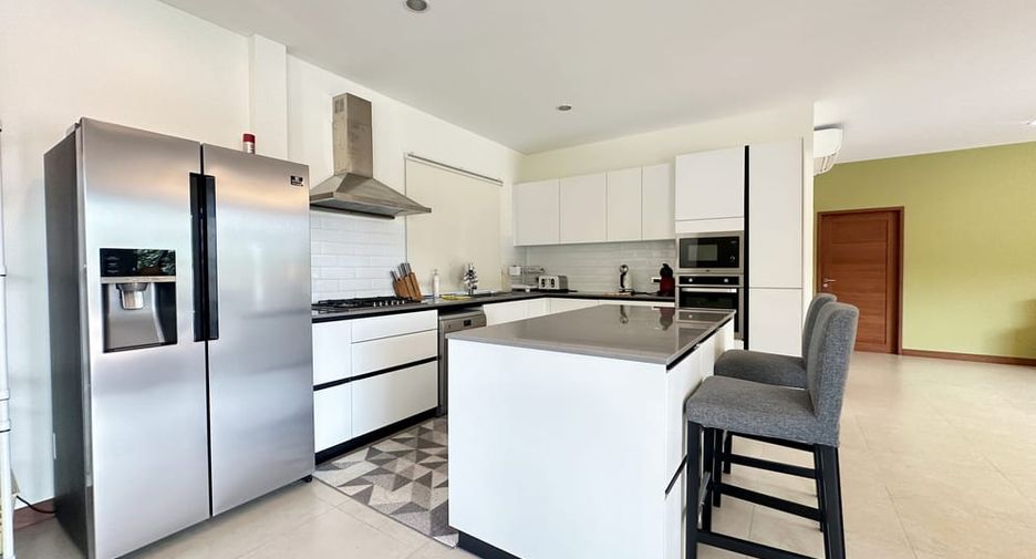 For rent 3 ベッドルーム villa in Huay Yai, Pattaya
