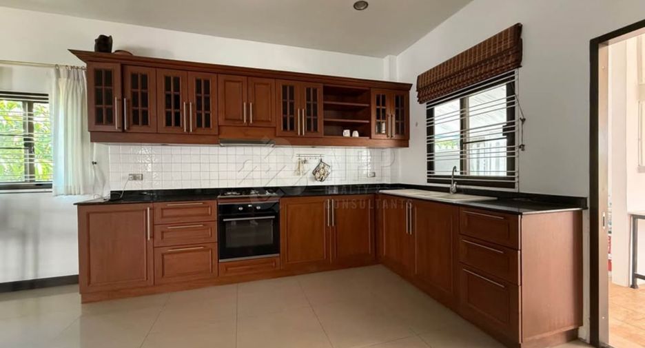For sale 3 bedrooms house in Hua Hin, Prachuap Khiri Khan
