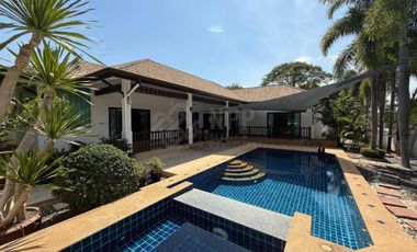 For sale 3 bedrooms house in Hua Hin, Prachuap Khiri Khan