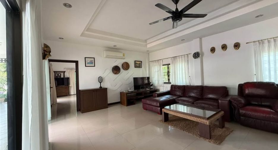For sale 3 bedrooms house in Hua Hin, Prachuap Khiri Khan