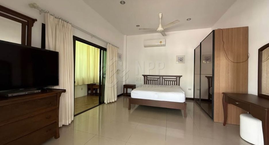 For sale 3 bedrooms house in Hua Hin, Prachuap Khiri Khan